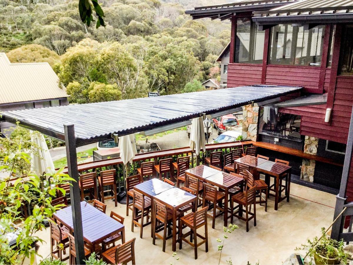 Bernti'S Mountain Inn Thredbo Exterior photo