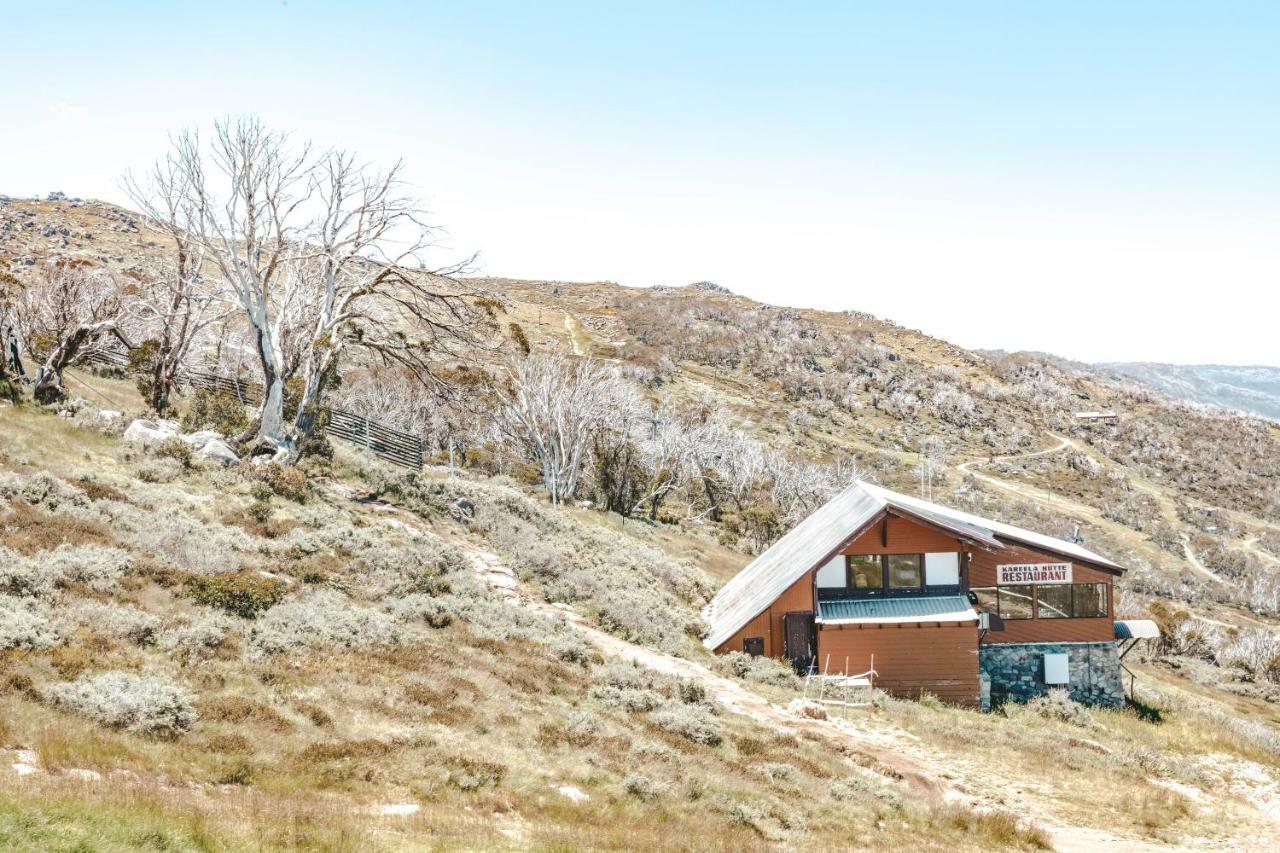 Bernti'S Mountain Inn Thredbo Exterior photo